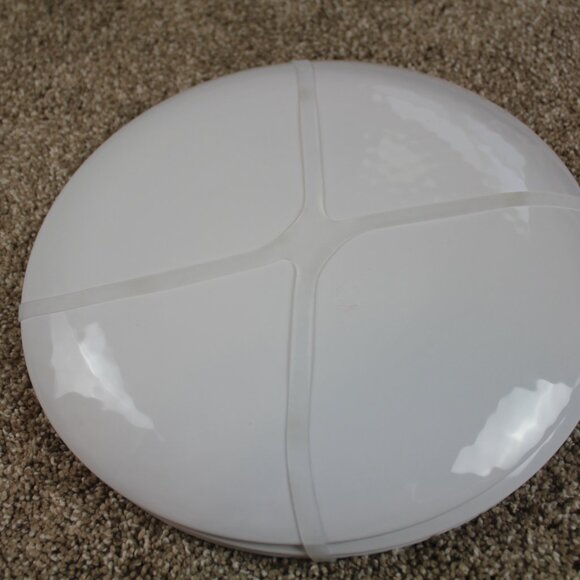 Soho Loft Pink Rose Floral Set of 4 Melamine 11" Dinner Plates White NWT RARE - Picture 4 of 4